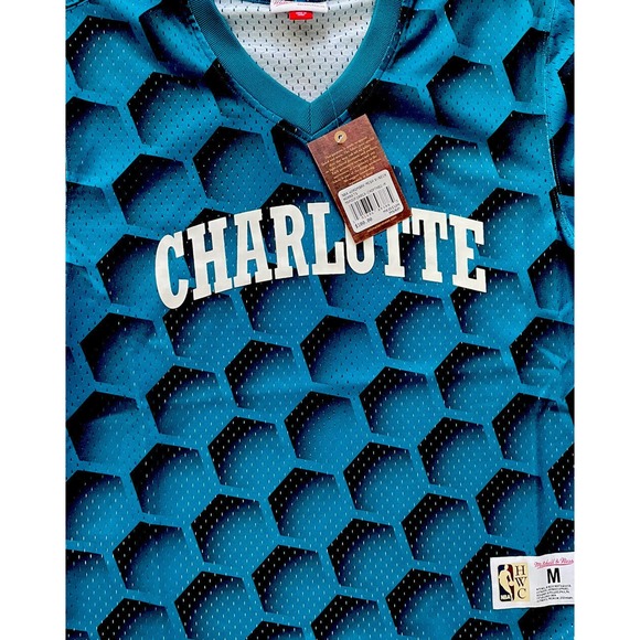 Mitchell & Ness Men’s Teal Charlotte Hornets Shooting Jersey Shirt Medium - Picture 3 of 9